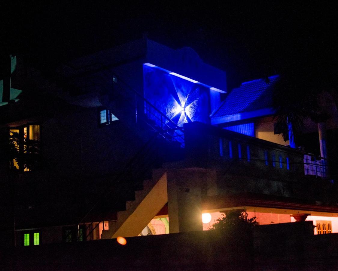 Hostelexp, Varkala - A Beach Town Hostel Exterior foto